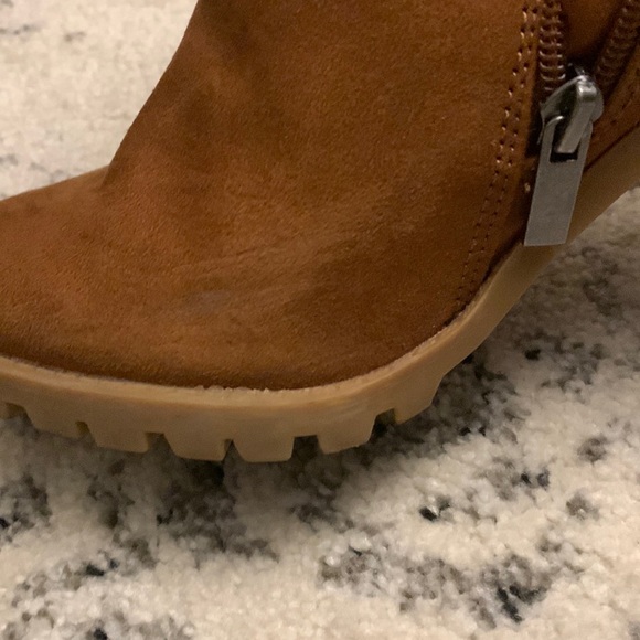 Booties - Picture 4 of 6